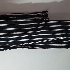 Forever 21 Black and White Striped Pants